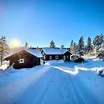 Modern With Amenities At Fagerfjell * Flesberg