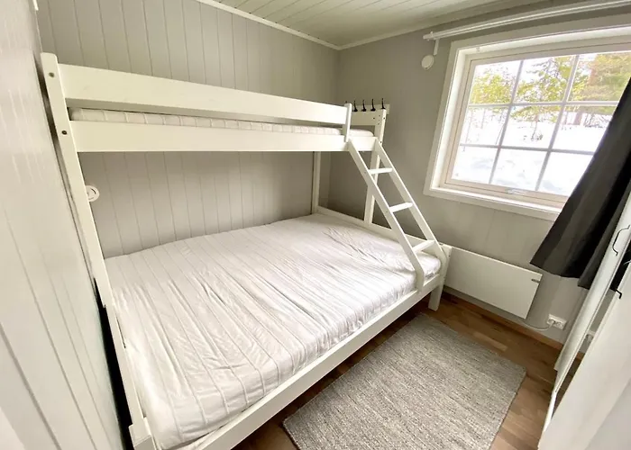 Modern With Amenities At Fagerfjell Semesterbostad